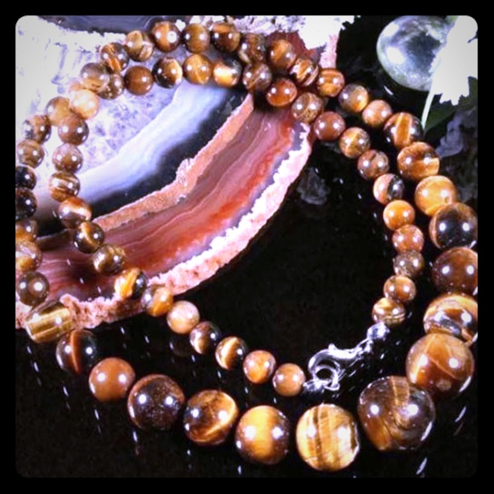 Tigers Eye Round Beaded  18 “ Necklace & studs SET